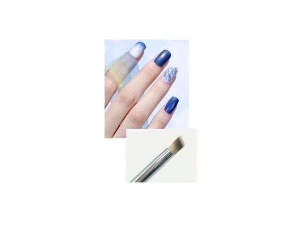 Pincel para Uñas.
